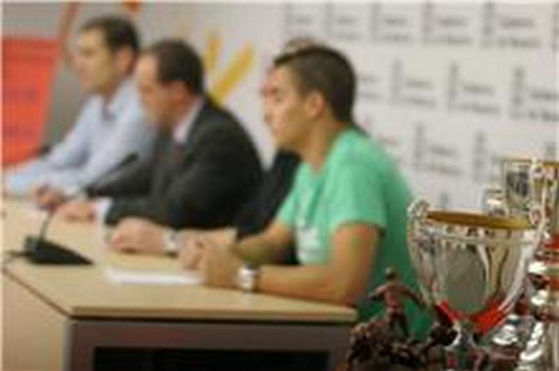 Se present&oacute; en rueda de prensa el II Trofeo Reyno de Navarra de Karate